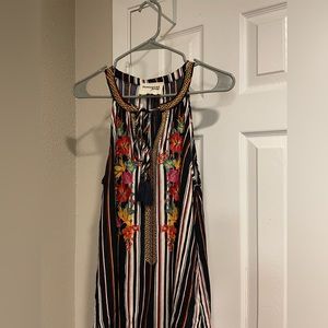 Savanna Jane L embroidered top